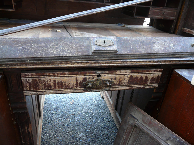 Turner Restorations - Narratives - Rolltop Desk 3